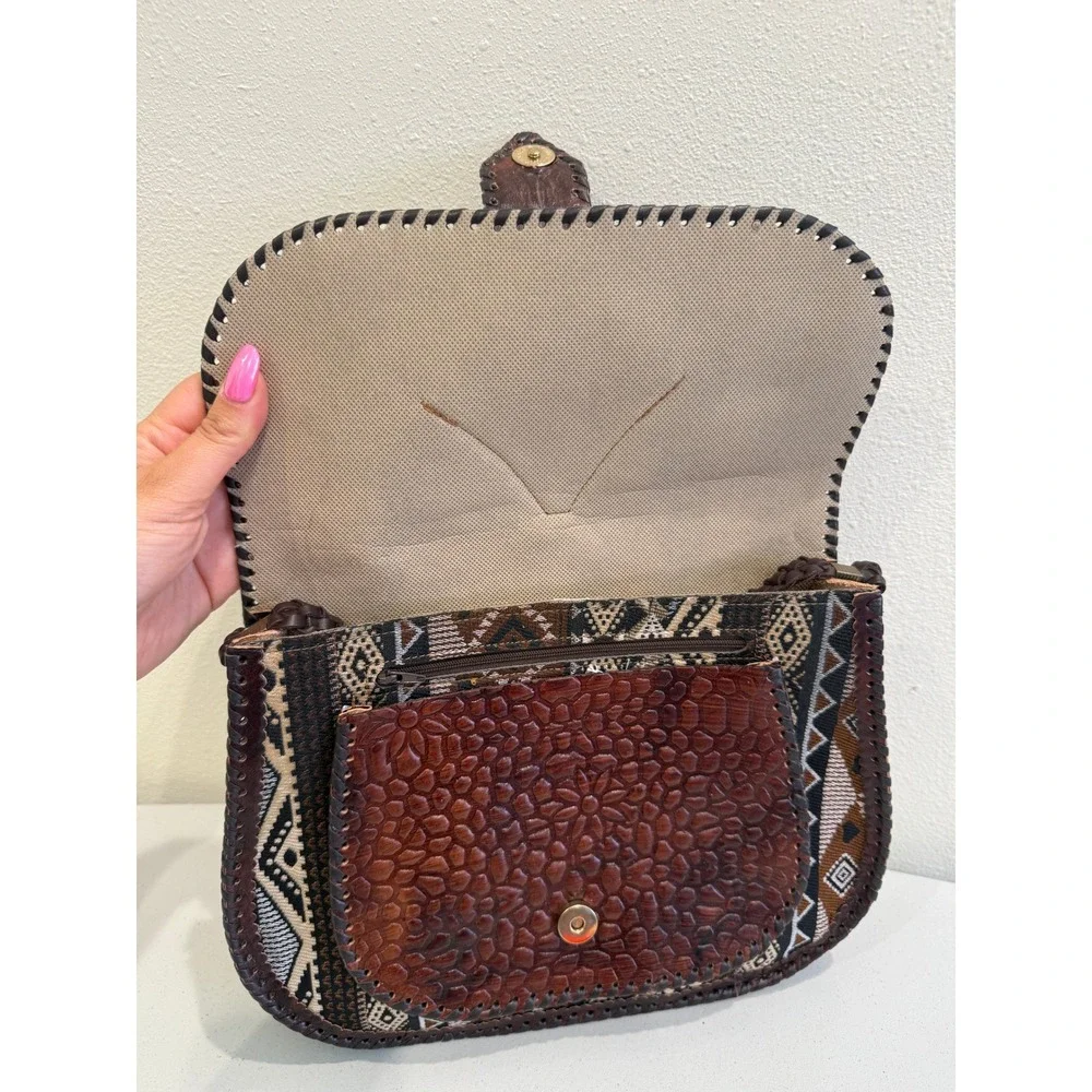 Artisan Tooled‎ Leather Woven Tapestry Crossbody Bag Boho Geometric Saddle Bag